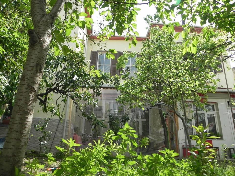 Lotus Garden Hostel Izmir Exterior foto